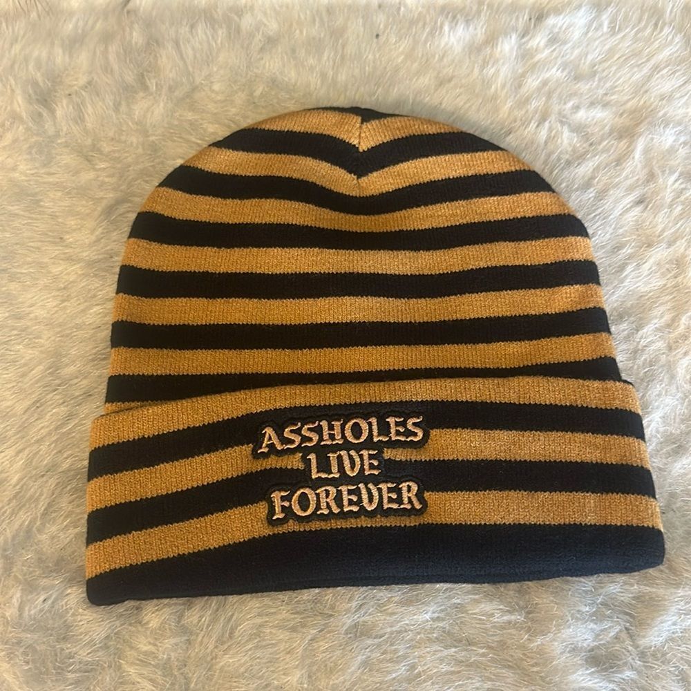 Assholes live forever essential beanie (3150) NEW
